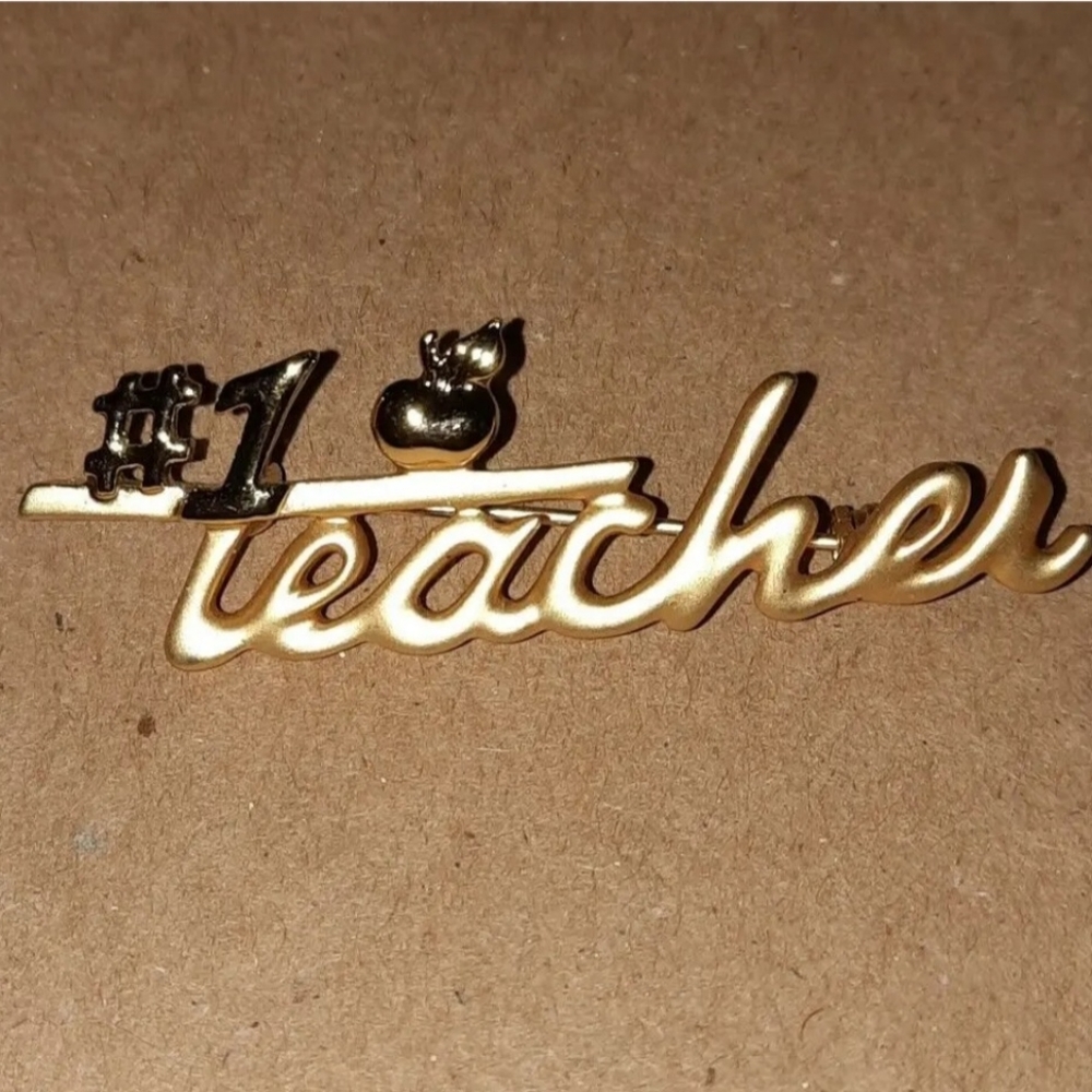 #1 Teacher Apple Gold Tone Pin  Vintage OAJC